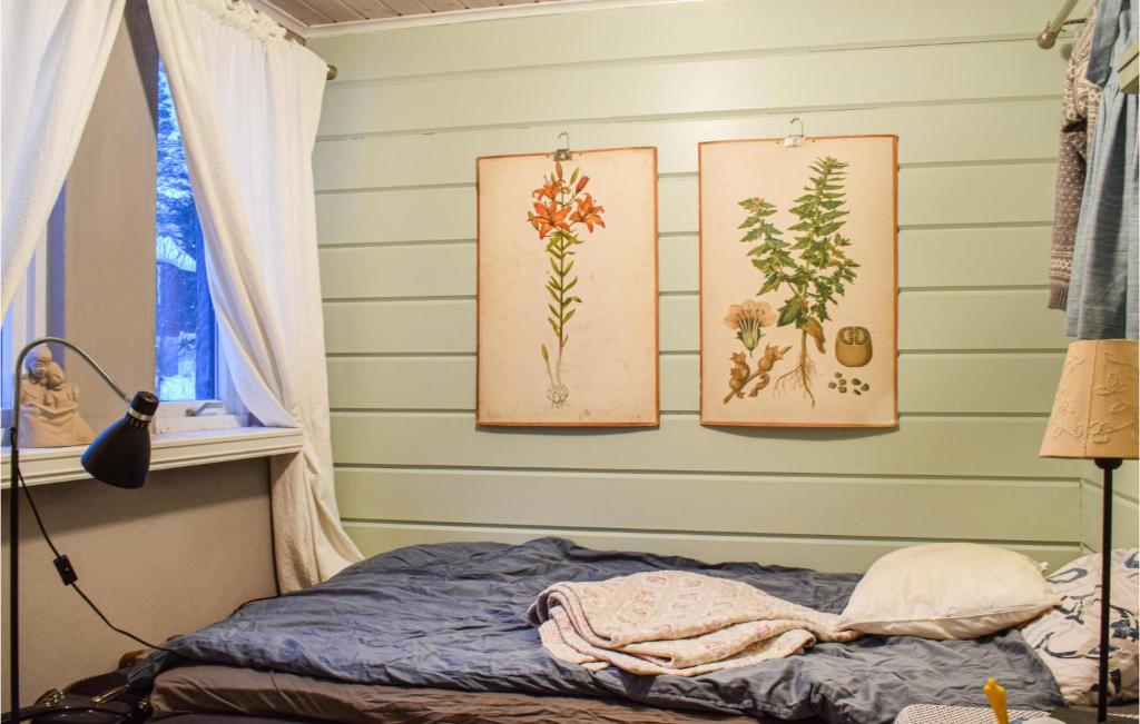 Awesome Home In Eikefjord With 3 Bedrooms And Wifi photo 2