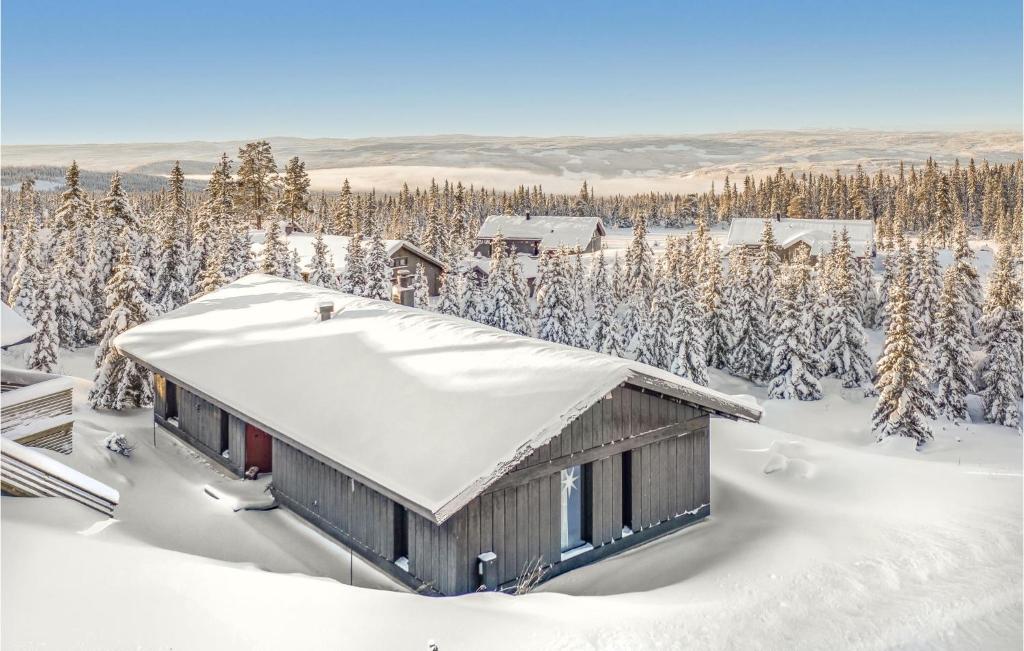 Beautiful Home In yer With 4 Bedrooms And Sauna photo 4