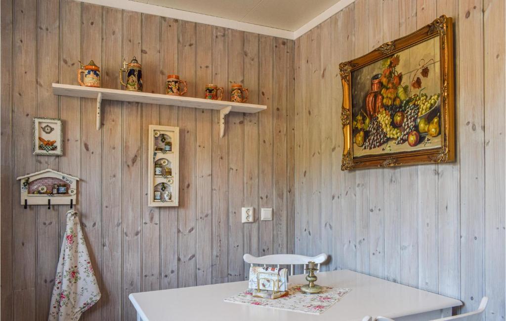 Nice Apartment In Risr With 2 Bedrooms And Wifi photo 2