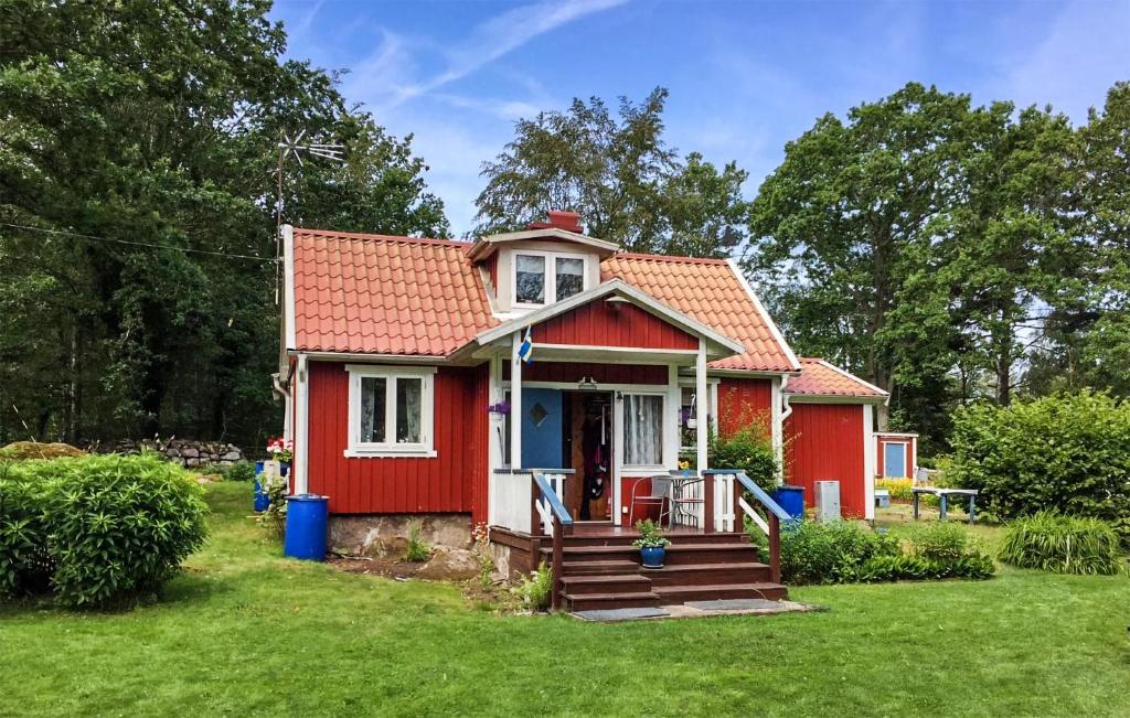 Stunning Home In Sturk With Sauna And 2 Bedrooms