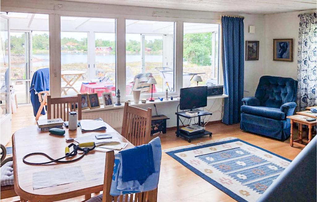 Awesome Home In Oskarshamn With 3 Bedrooms photo 1