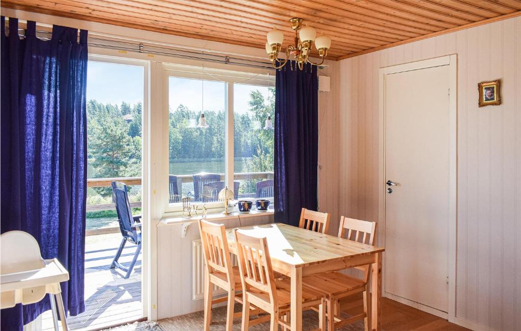 Nice Home In Figeholm With 2 Bedrooms And Wifi photo 1