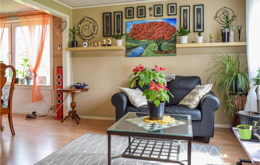 Stunning Home In lem With 3 Bedrooms And Wifi photo 2