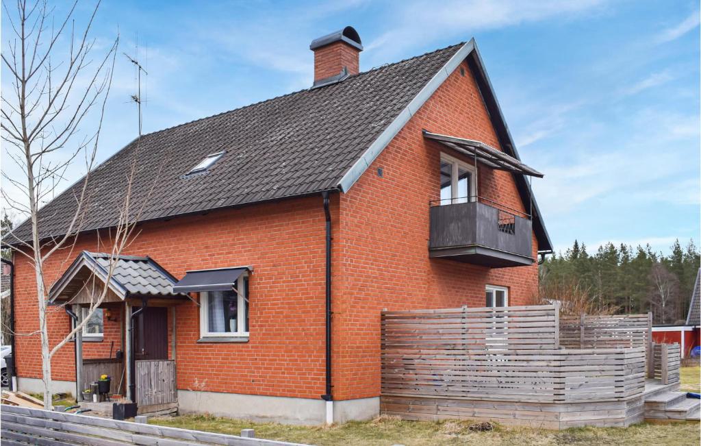 Beautiful Apartment In Skillingaryd With 1 Bedrooms And Wifi