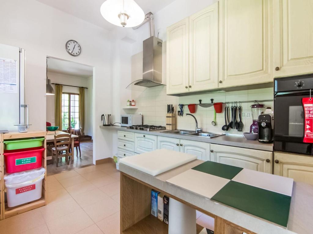 Dreamy Holiday Home in Fano near Sea with Garden and Parking photo 3