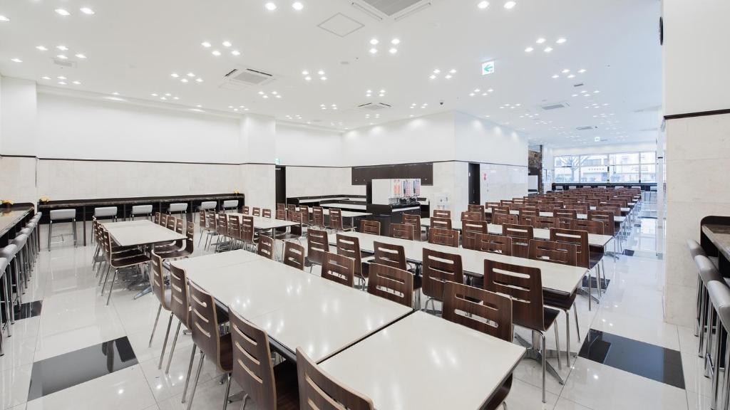 Toyoko Inn Nagoya Meieki Minami photo 2