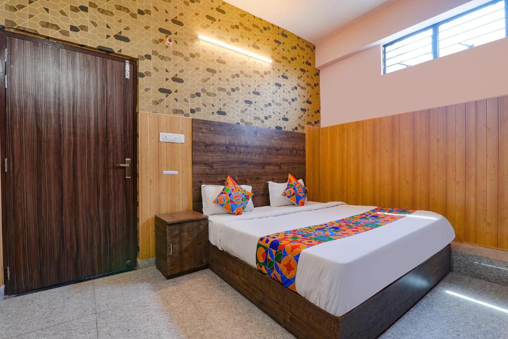 FabHotel GSV Inn photo 4