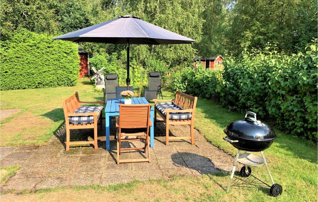 Awesome Home In ngelholm With 2 Bedrooms And Wifi photo 3