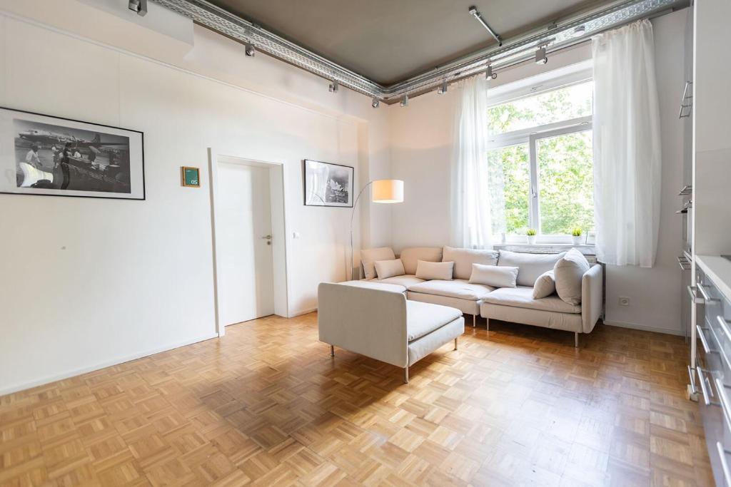 Green Residence Boutique Lofts & Villa photo 2