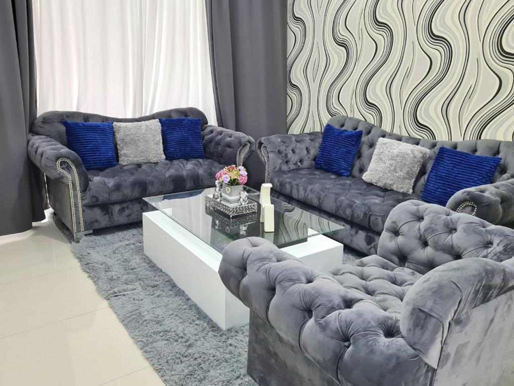 Fully equipped apartment with sea view photo 2