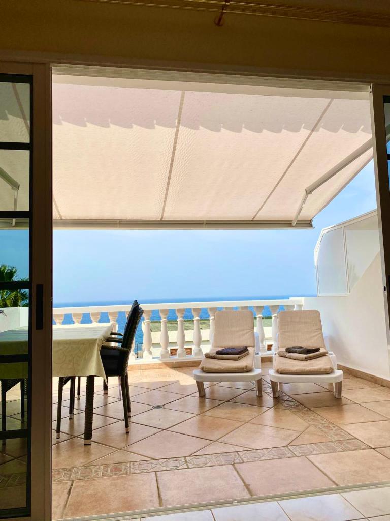 Ocean Pearl, luxuriöses Haus, Meerblick, große Sonnenterrasse, Teneriffa Süd, Los Gigantes, 600m zum Strand, 200m zum Ort, ruhig photo 2