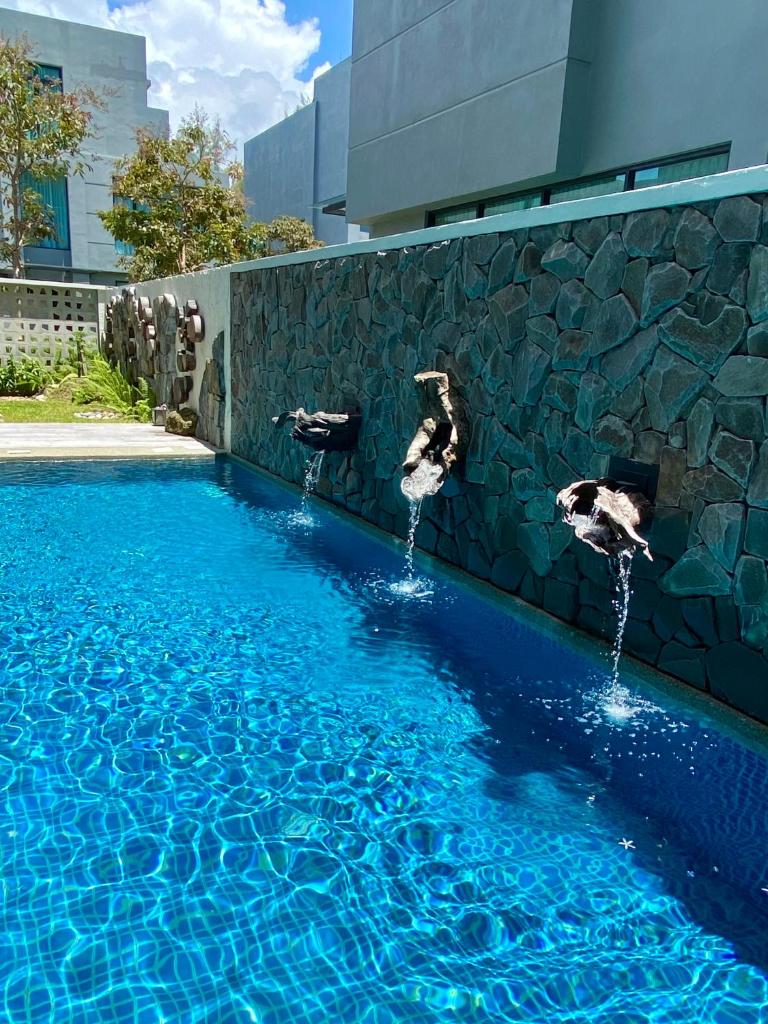 Ikiru 18 Private Saltwater Pool Villa, 3 Ensuite BR, Outdoor BBQ, 5 mins to Beach photo 3