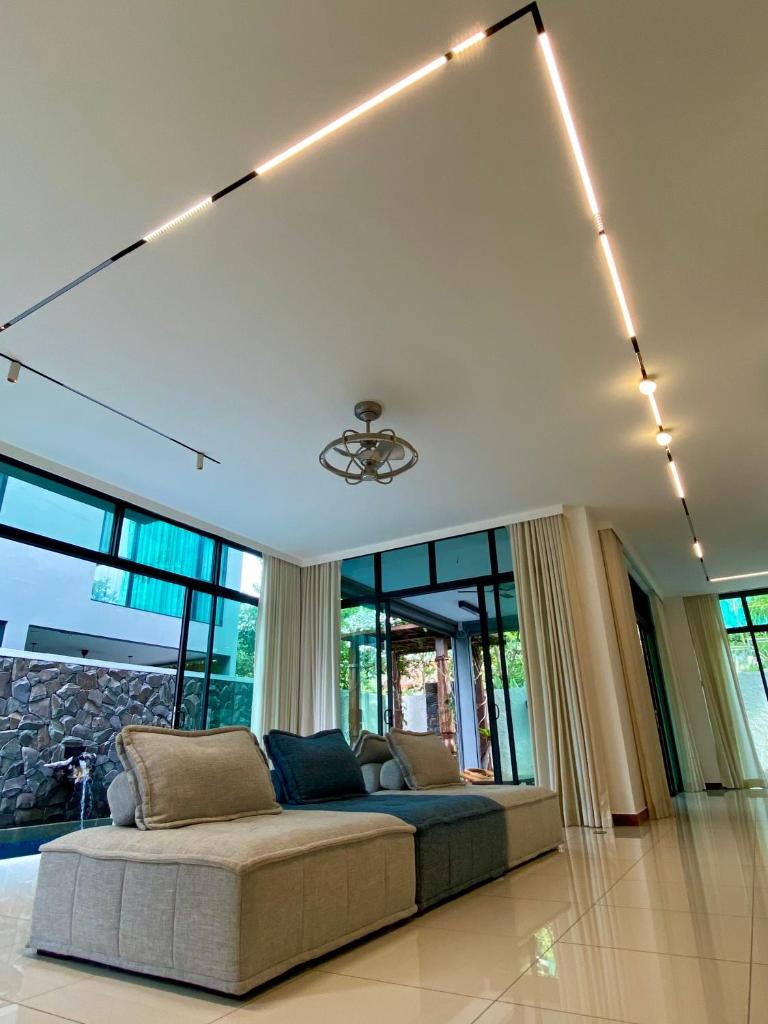 Ikiru 18 Private Saltwater Pool Villa, 3 Ensuite BR, Outdoor BBQ, 5 mins to Beach photo 4