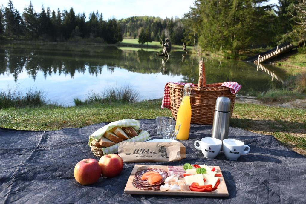 Glamping Lake Bloke photo 1