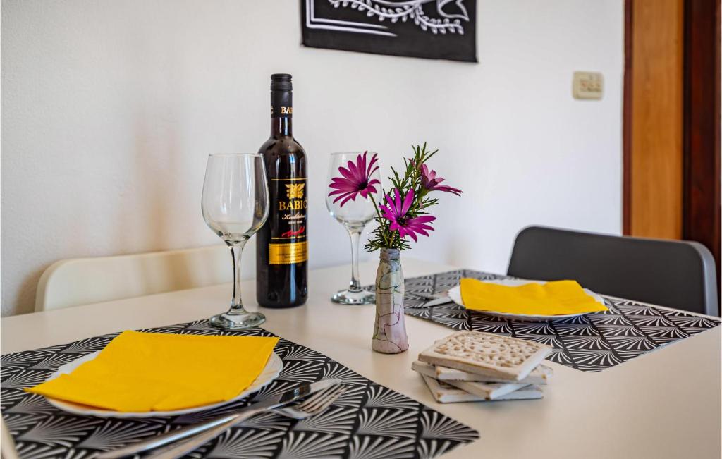Stunning Apartment In Vir With Wifi photo 1