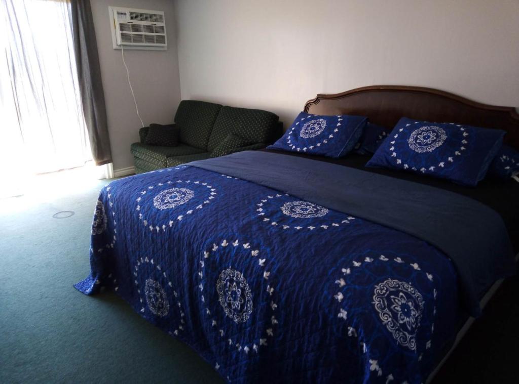 Tobermory Inn & Suites photo 2