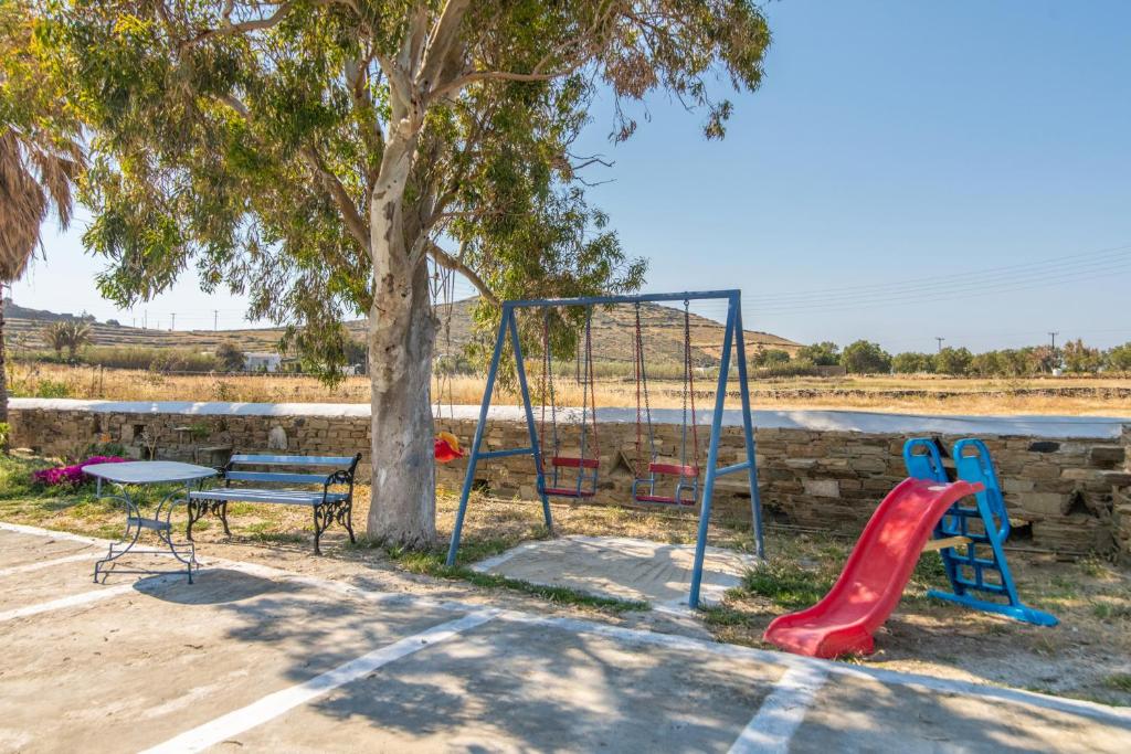 Θἔρως (Theros) house 3- Agios Fokas photo 4