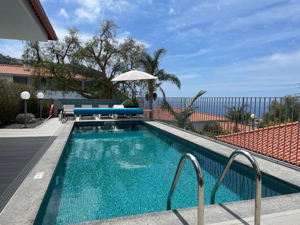Vila Inês - Beautiful 2 bedroom villa with private pool and stunning views of the Atlantic Ocean photo 1