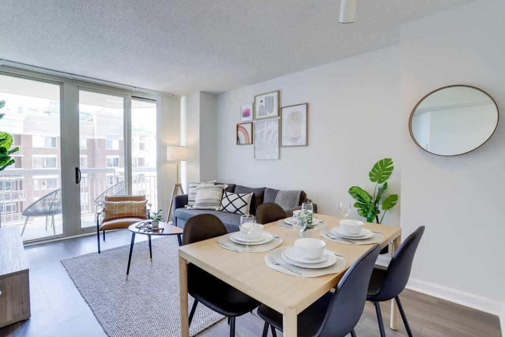 Gorgeous 1 Bedroom Condo at Ballston image