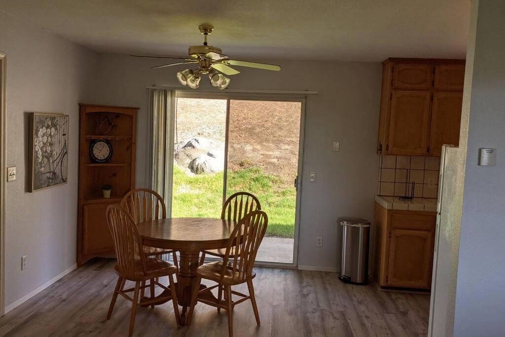 Ruth's Hideaway photo 2