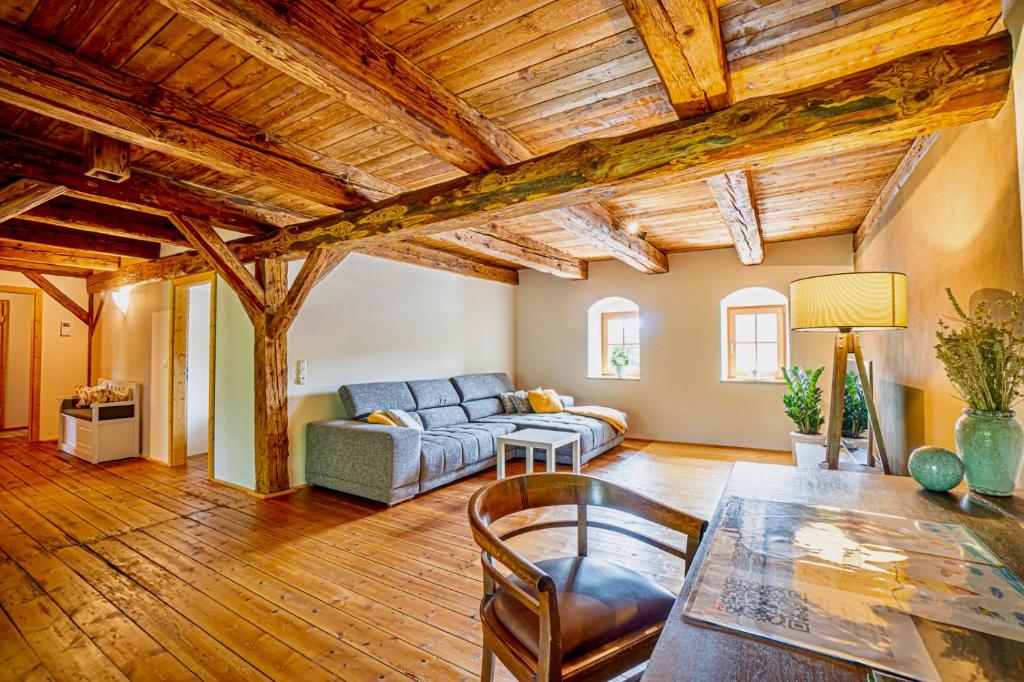 Living in the old granary photo 3