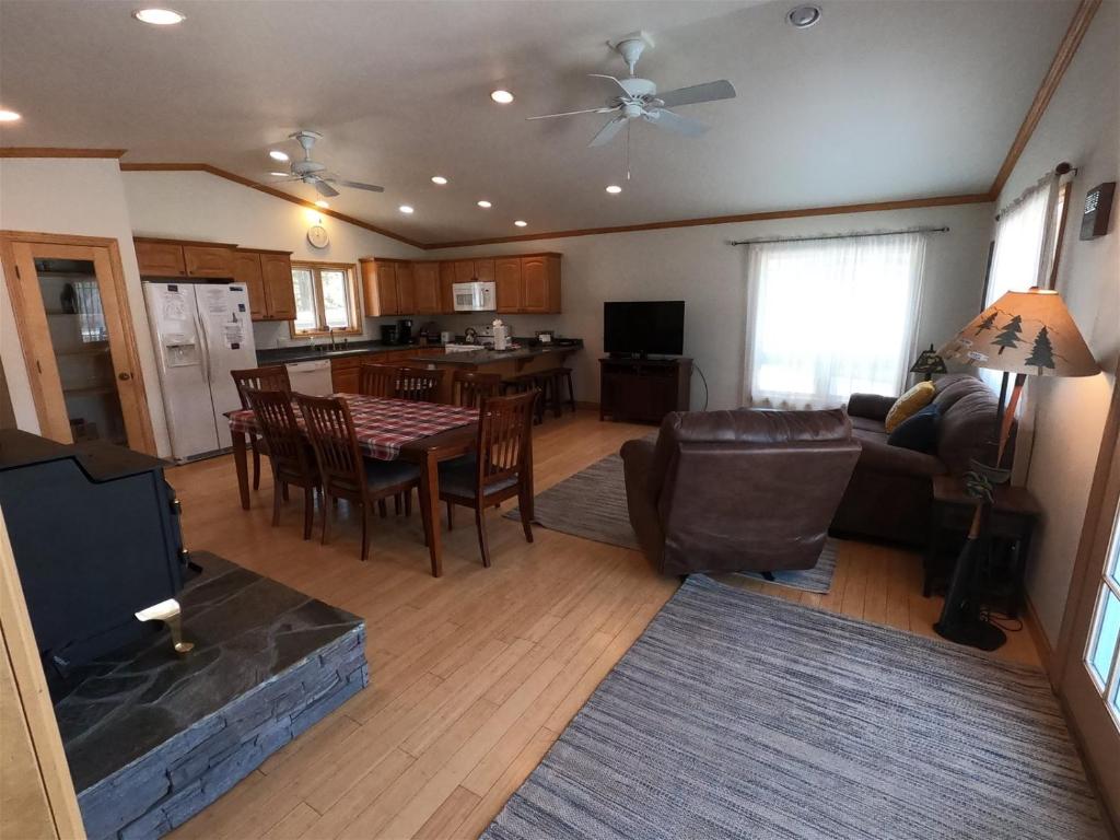 Rr-johnson Suite photo 3