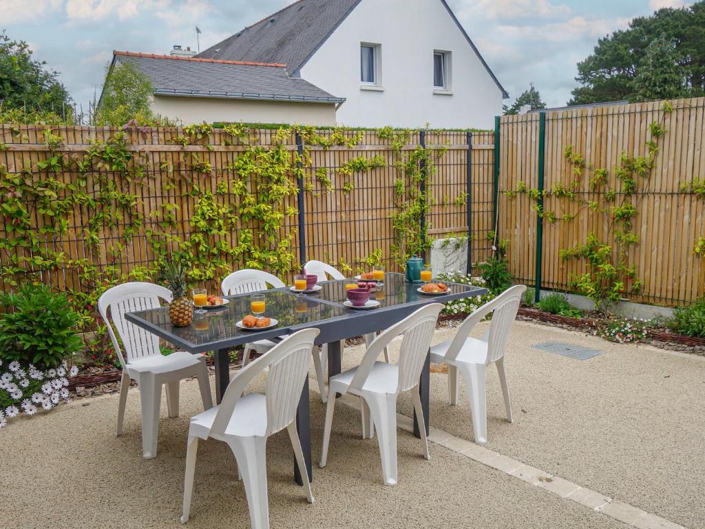 Apartment Les Fleurs du Prado by Interhome photo 4