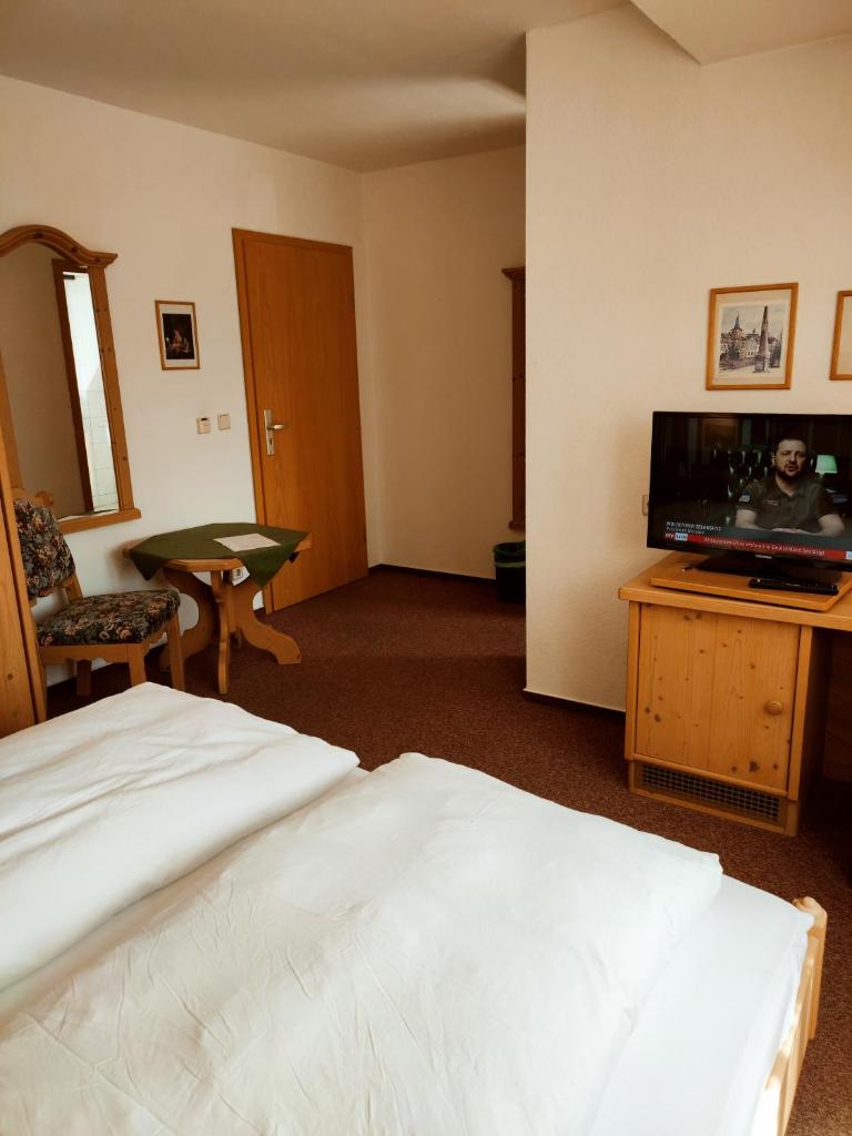 Hotel Stadt Olbernhau photo 1