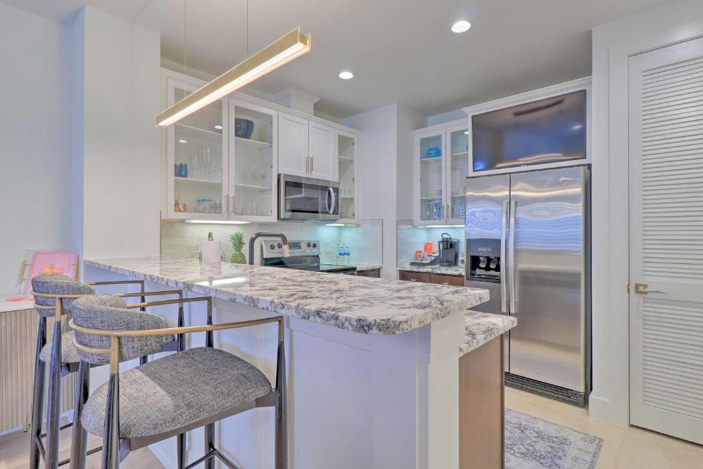 Lake LBJ Condo with Balcony and Shared Boat Docks photo 2