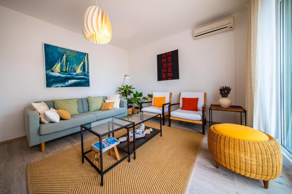Apartment Axelle 50 METERS TO THE BEACH photo 1