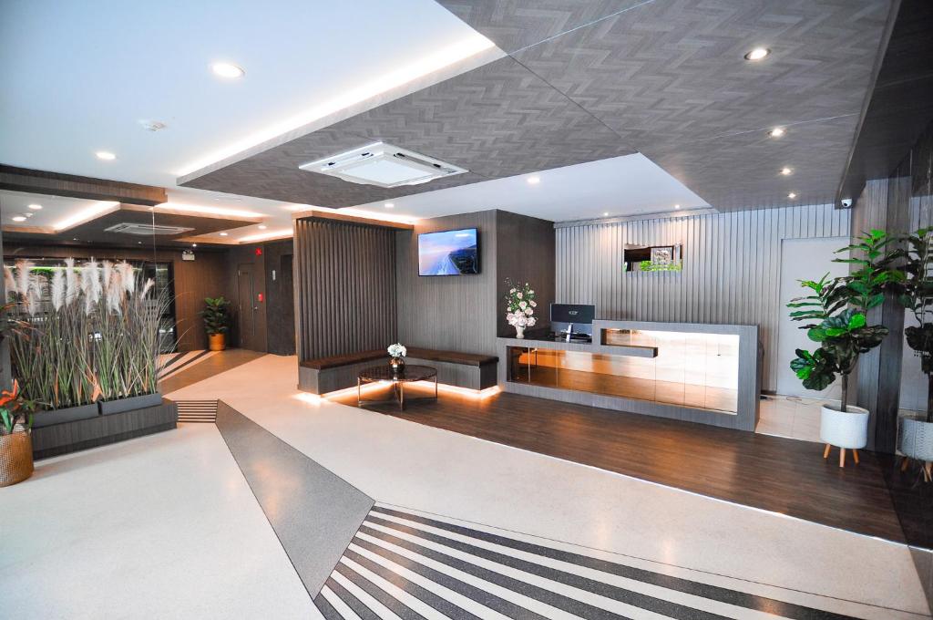 The S Block Condotel photo 4