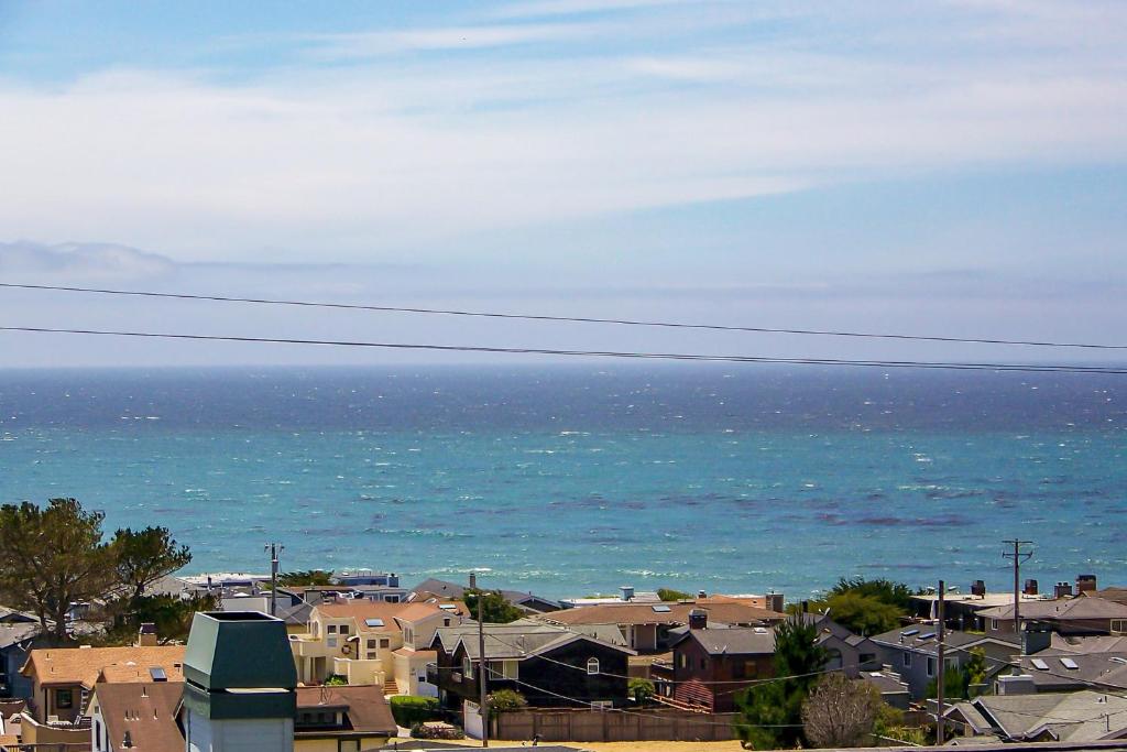 All Decked Out in Cambria photo 1