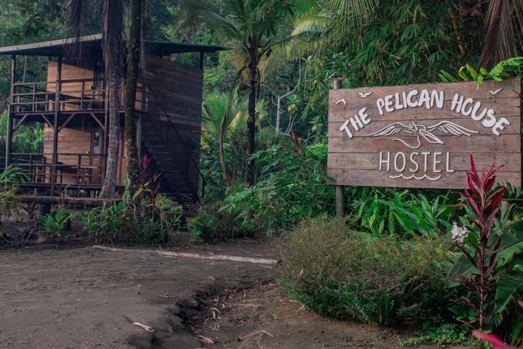 The Pelican House Hostel photo 1