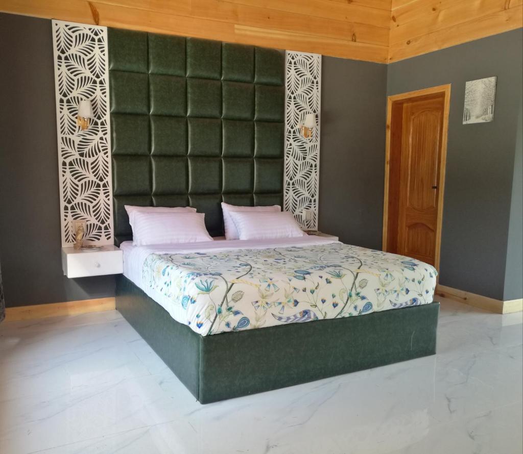 Tourist Inn Hotel
