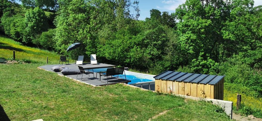Domaine LVD avec SPA, bois et rivière privée photo 1