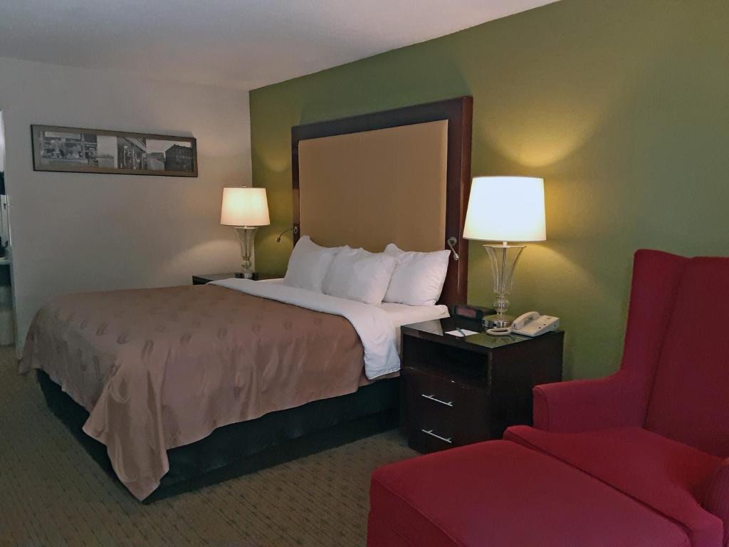 Quality Inn Morganton image