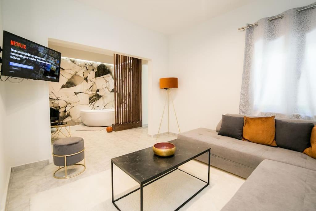 *Magnifique* New House - Full Comfort! photo 2