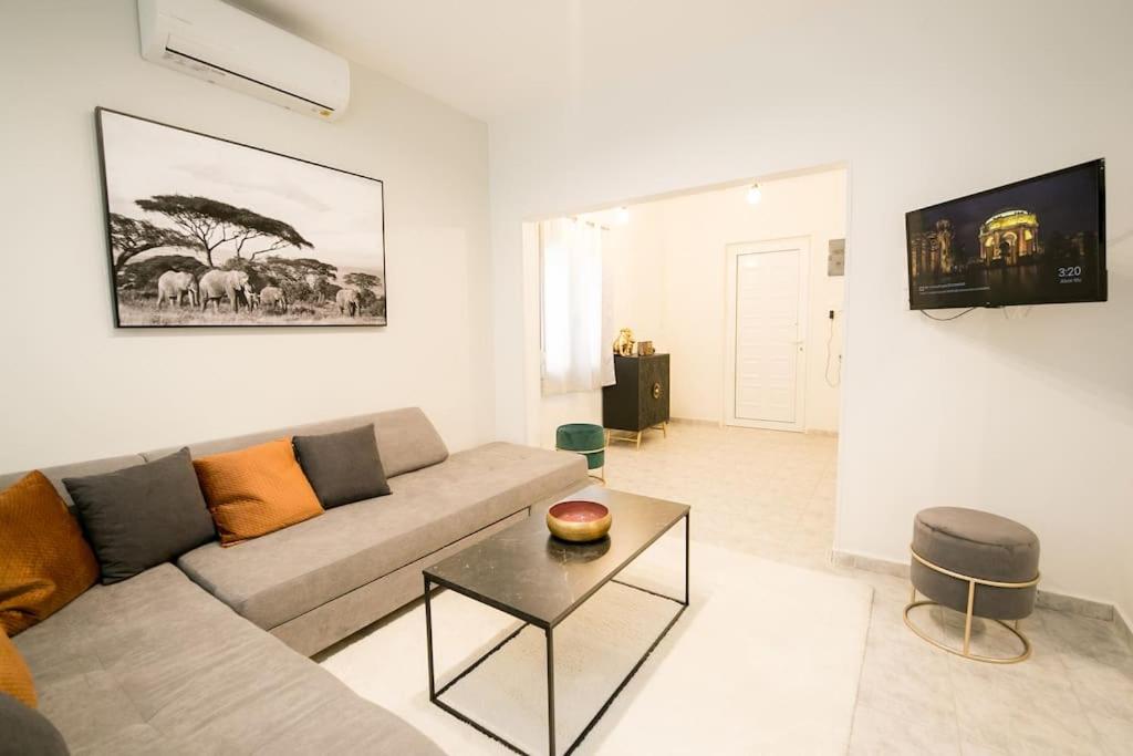 *Magnifique* New House - Full Comfort! photo 3