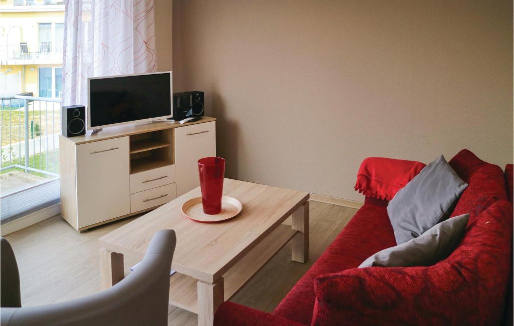 Amazing Apartment In Graal-mritz With 1 Bedrooms