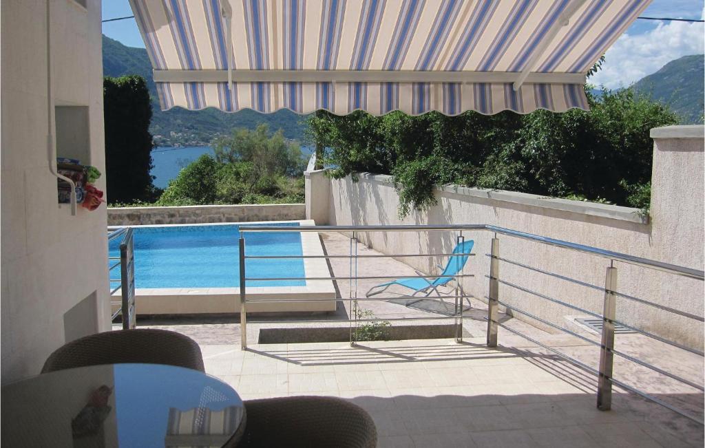 Stunning Apartment In Kotor With 1 Bedrooms, Wifi And Outdoor Swimming Pool photo 4