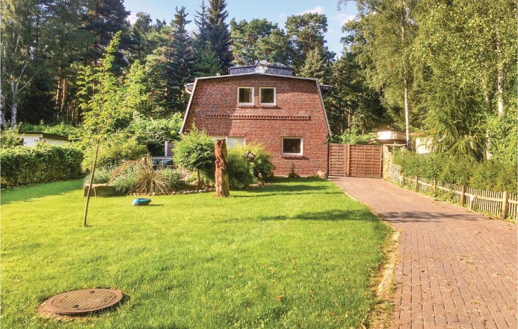 Stunning Home In Berlin With 4 Bedrooms, Sauna And Wifi photo 4