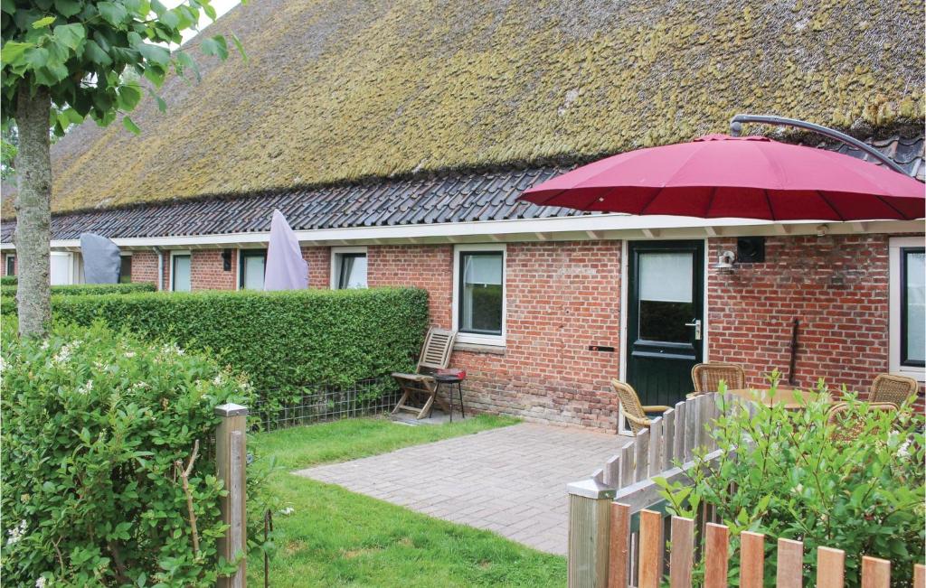 Amazing Apartment In Paessens With 3 Bedrooms And Wifi