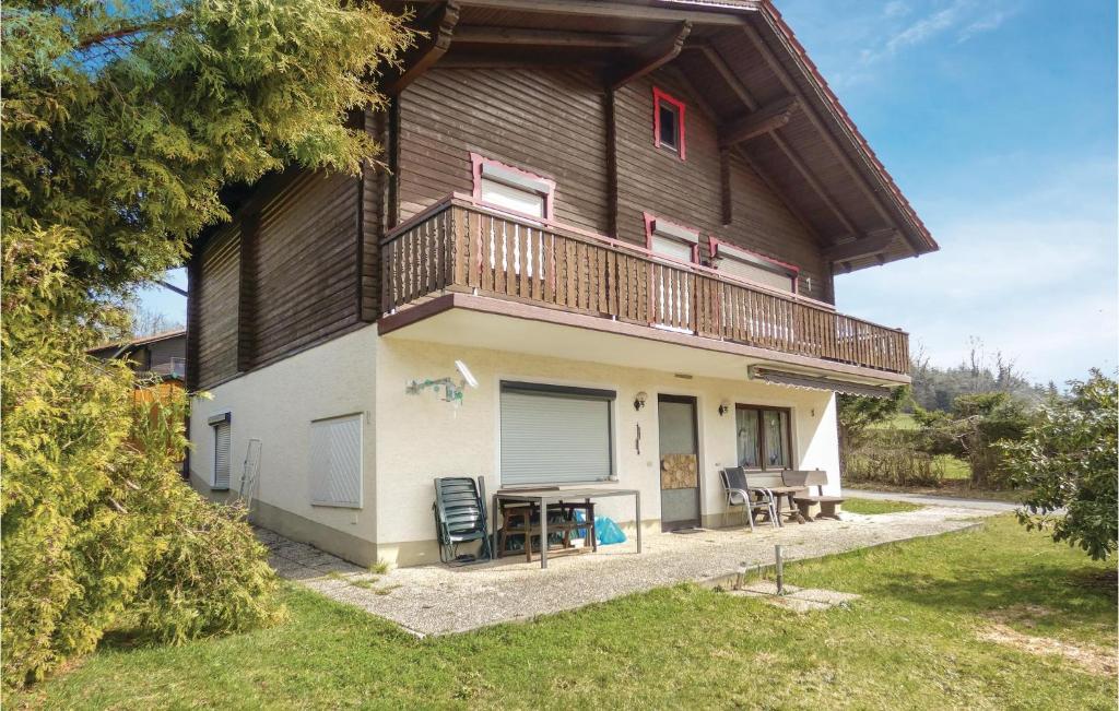 Awesome Apartment In Arrach With 1 Bedrooms And Wifi