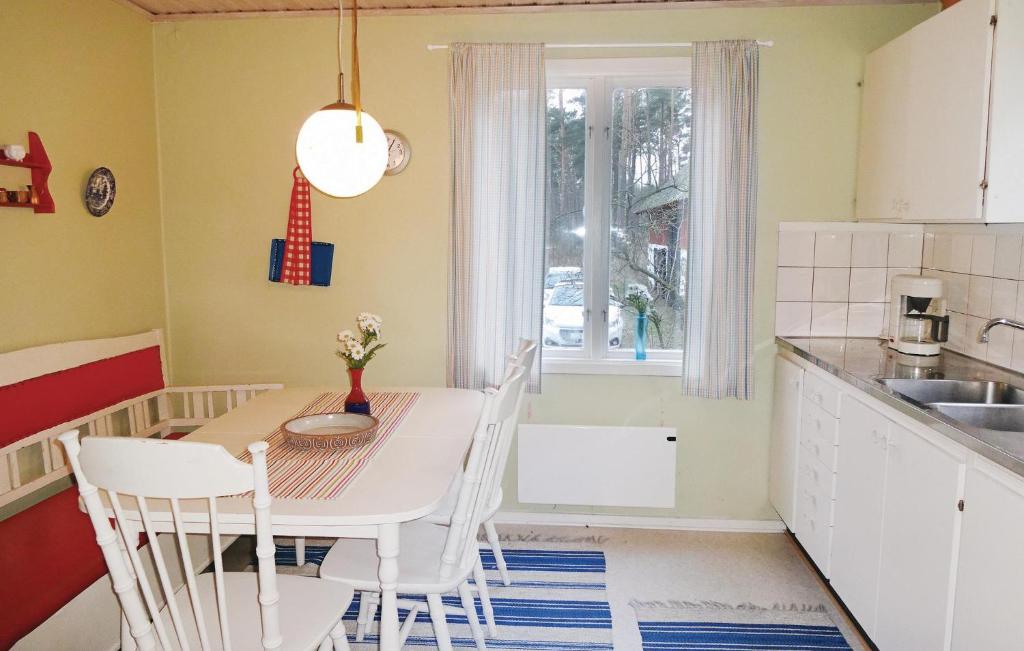 Nice Home In Slvesborg With 2 Bedrooms photo 4
