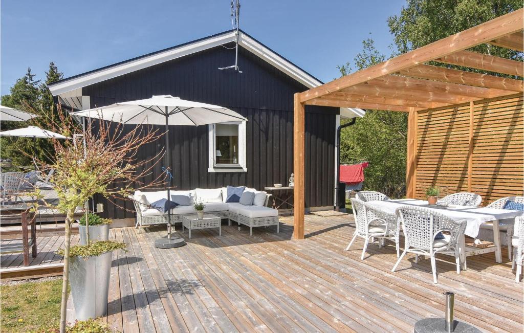 Nice Home In Lrbro With 2 Bedrooms And Wifi photo 3