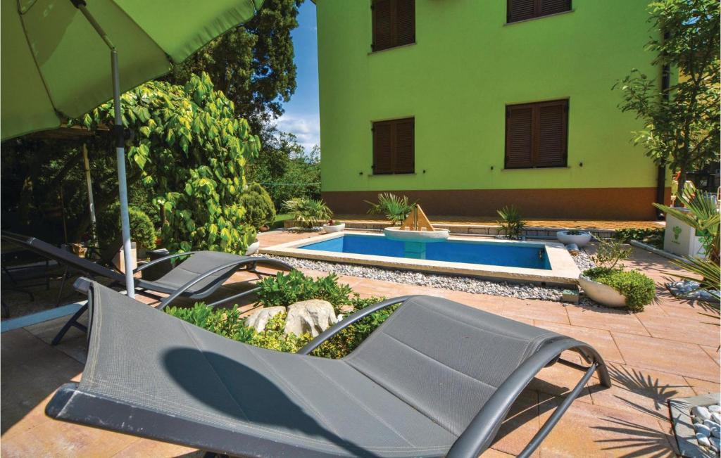 Amazing Apartment In Portoroz With 2 Bedrooms And Wifi photo 4