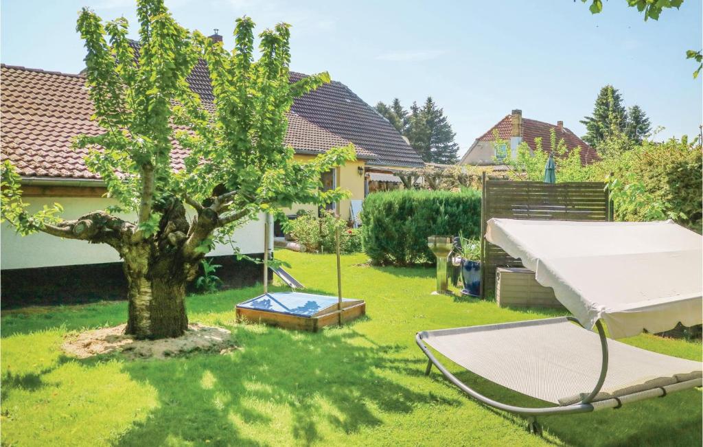 Beautiful Home In Steffenshagen With 1 Bedrooms And Wifi
