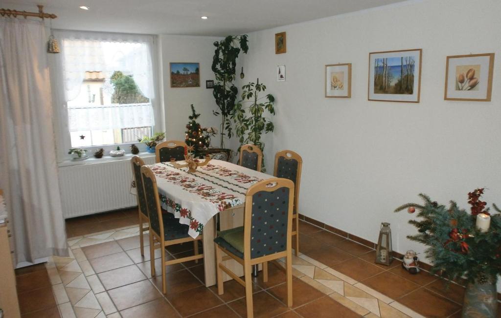Beautiful Apartment In Elmenhorst-lichtenhag, With 1 Bedrooms photo 4