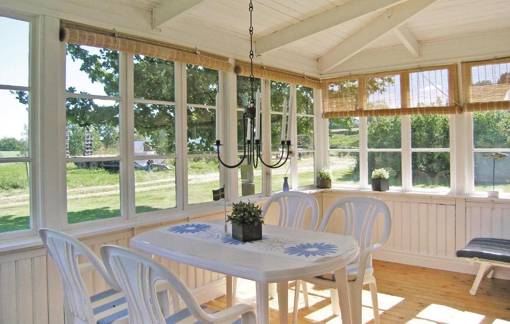 Stunning Home In Burseryd With 3 Bedrooms, Sauna And Wifi photo 2