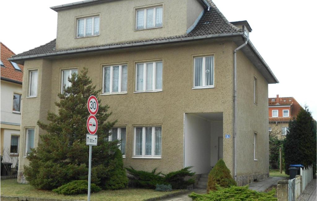 Beautiful Apartment In Waren-mritz With 2 Bedrooms And Wifi photo 4